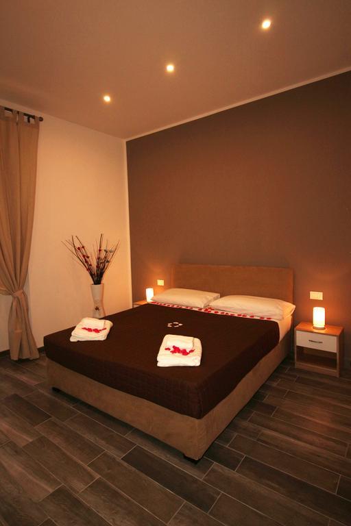 Mi.Ro Rooms Rom Exterior foto