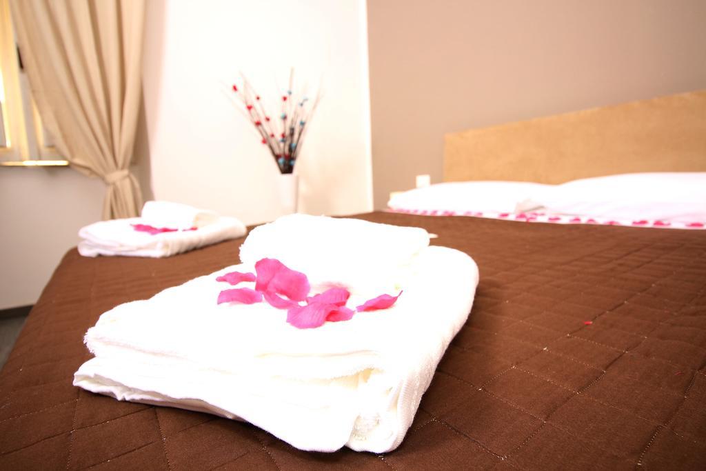 Mi.Ro Rooms Rom Exterior foto