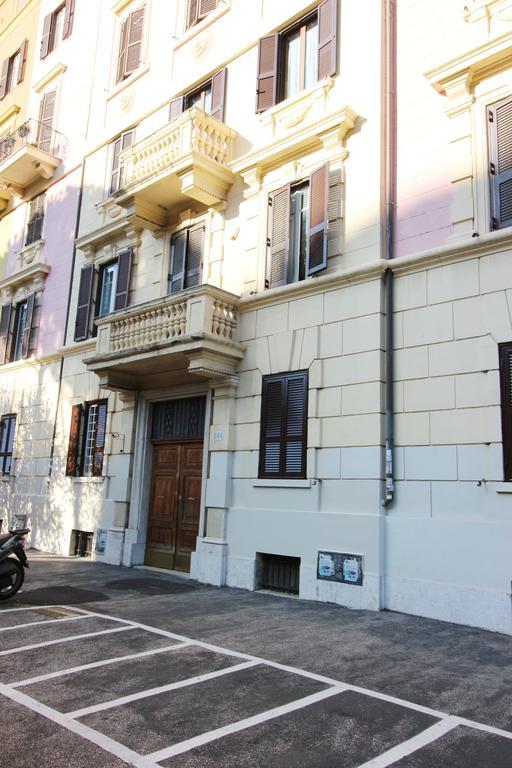Mi.Ro Rooms Rom Exterior foto