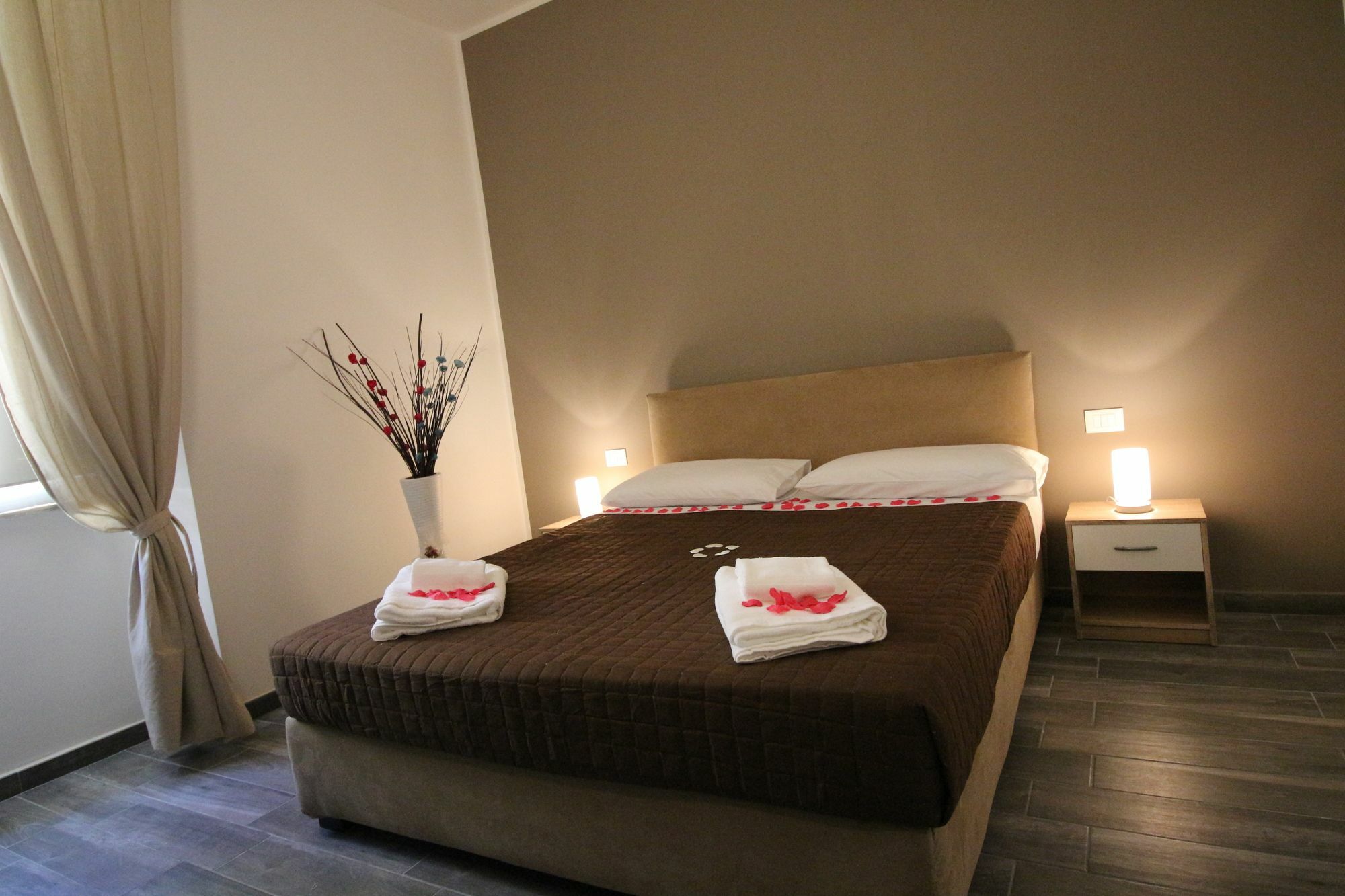 Mi.Ro Rooms Rom Exterior foto